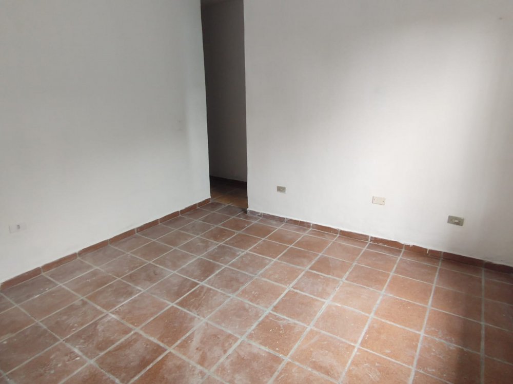 Casa em Condomnio - Aluguel - Caiara - Praia Grande - SP